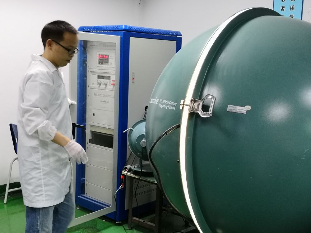 jdb电子光电的ＬＥＤ灯及灯具光电测试系统